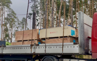 Ліфт для першого будинку вже в нас!