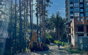 Розпочато роботи з благоустрою прибудинкової території!